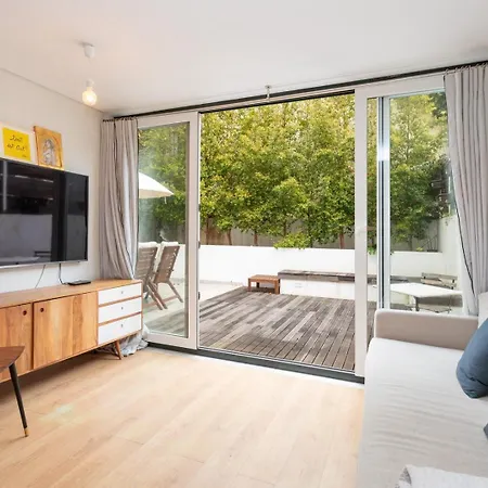 Lejlighed 2br Terrasse Townhouse Style With Ac | By Airnest